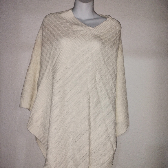 Shaw - Picture 5 of 5